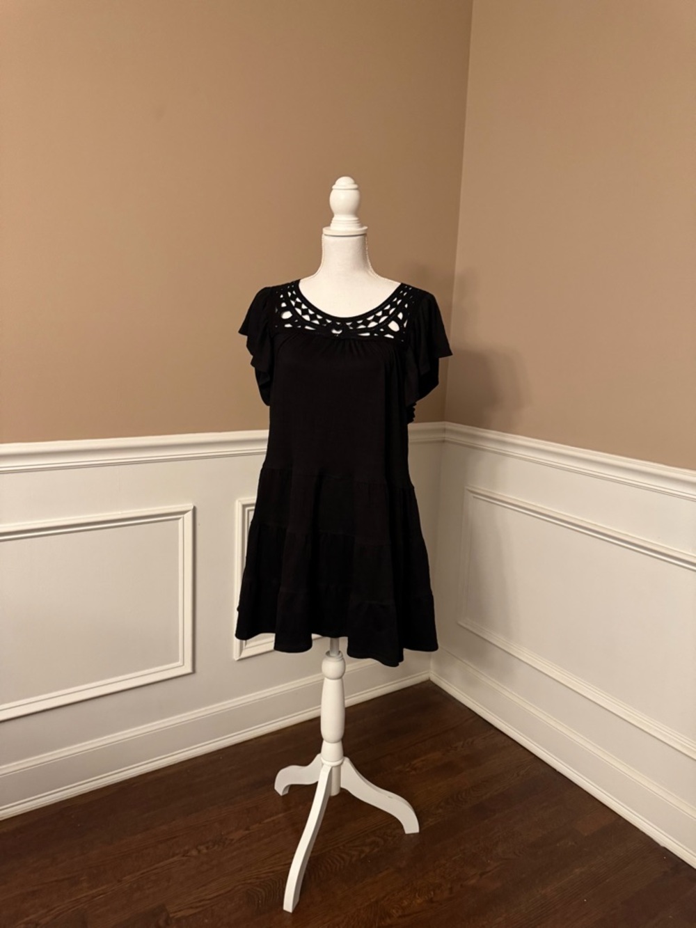 Max Studio Black Cutout Yoke Flutter-Sleeve Mini